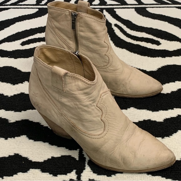 Frye Reina Ash Leather Ankle Booties Size 9 - Picture 7 of 15